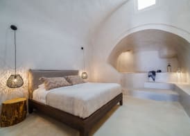 Phaos 1870, A restored Winery 4