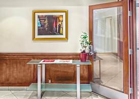Chelsea Pines Inn 2