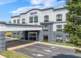 Spark by Hilton Lancaster Dutch Country 5