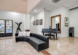 South River Suites 5