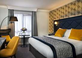 Camden Court Hotel 4