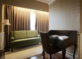 Royal Kuningan Hotel 3