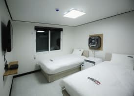 Stayan - Hostel 4