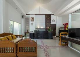 The Lantern Hostel and SPA 4