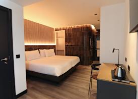 Silken Saaj Maar - Adults Only 3