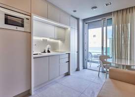 Silken Atlantis Suites - Holiday Homes 5