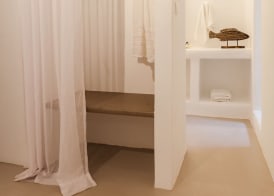 Mykonos Panormos Villas & Suites 4