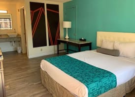 Howard Johnson by Wyndham Downtown Reno 4