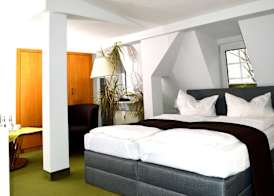 Strandhotel Buckow Resort & SPA gut-Hotels SEE 3