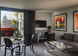 The Cullen Melbourne - Art Series 5