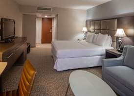 Radisson Hotel Hauppauge-Long Island 4