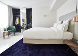 9Hotel Sablon 3