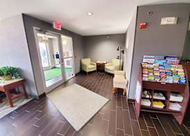 Americas Best Value Inn & Suites Racine 2