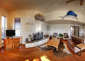 Days Inn & Suites by Wyndham Llano 4