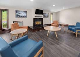 Super 8 by Wyndham Bridgeport/Clarksburg Area 3