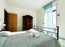 Apartment With Panoramic Terrace on Amalfi Coast 2
