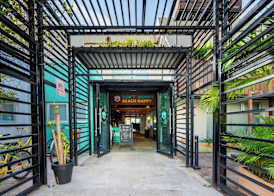 Mayan Monkey Cancun - Social Hostel 3
