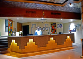 Gaddis Hotel, Suites and Apartments 5