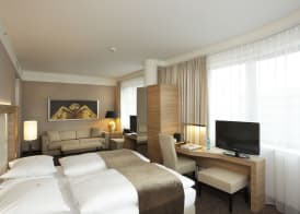 H4 Hotel Berlin Alexanderplatz 5