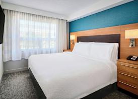 TownePlace Suites by Marriott Mississauga-Airport Corporate Centre 5