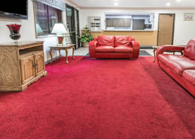 Super 8 by Wyndham Front Royal Near Shenandoah National Park 5