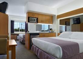 Microtel Inn & Suites by Wyndham Plattsburgh 5