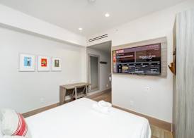The Julia Hotel 3