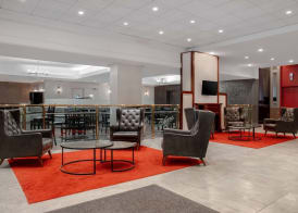 Ramada Plaza by Wyndham Calgary Downtown 3