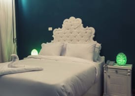 Tahrir Plaza Suites - Museum View 2
