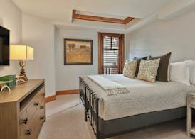 The Ritz-Carlton, Bachelor Gulch 4