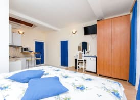 Apartments and Room Napoli 5