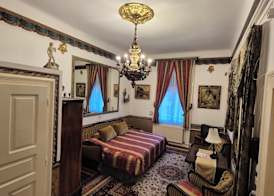 Imre Guest House 5