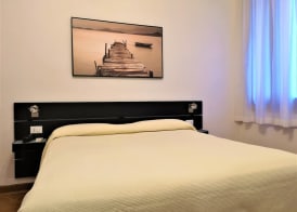 Hotel Rossi 4