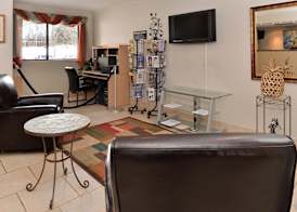 Americas Best Value Inn New Paltz 2