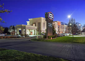 Hampton Inn & Suites Youngstown-Canfield 2