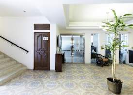 Hotel Gandhi 3