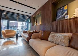 FLY POINT AIRPORT HOTEL 3