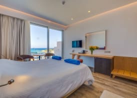 Protaras Plaza Hotel 4