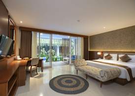 d'Nusa Beach Club and Resort 3