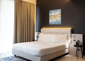 Vision Hotel 5