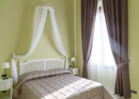 Leone X Guest House 2