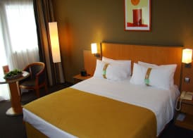 Holiday Inn CALAIS - CENTRE CAR FERRY by IHG 4
