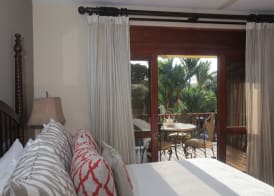 Club Del Sol by Dream Makers 5