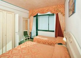Hotel Carlton 4