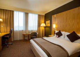 Crowne Plaza LONDON - EALING by IHG 5
