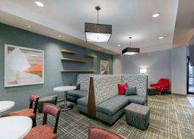 Hampton Inn & Suites Burlington, NC 5