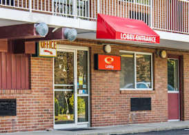 Econo Lodge Drums 2