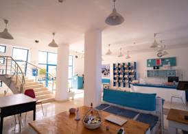Lagoonie Lodge Hotel 4