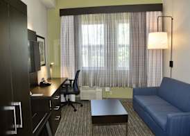 Holiday Inn Express WINDSOR SONOMA WINE COUNTRY by IHG 3