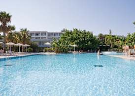 Sun Palace Hotel Resort & Spa 2